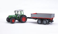 Трактор «FENDT 209» с прицепом