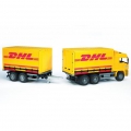 Большой грузовик MAN с автоприцепом DHL
