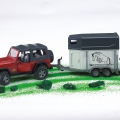 Джип WRANGLER c прицепом для лошади